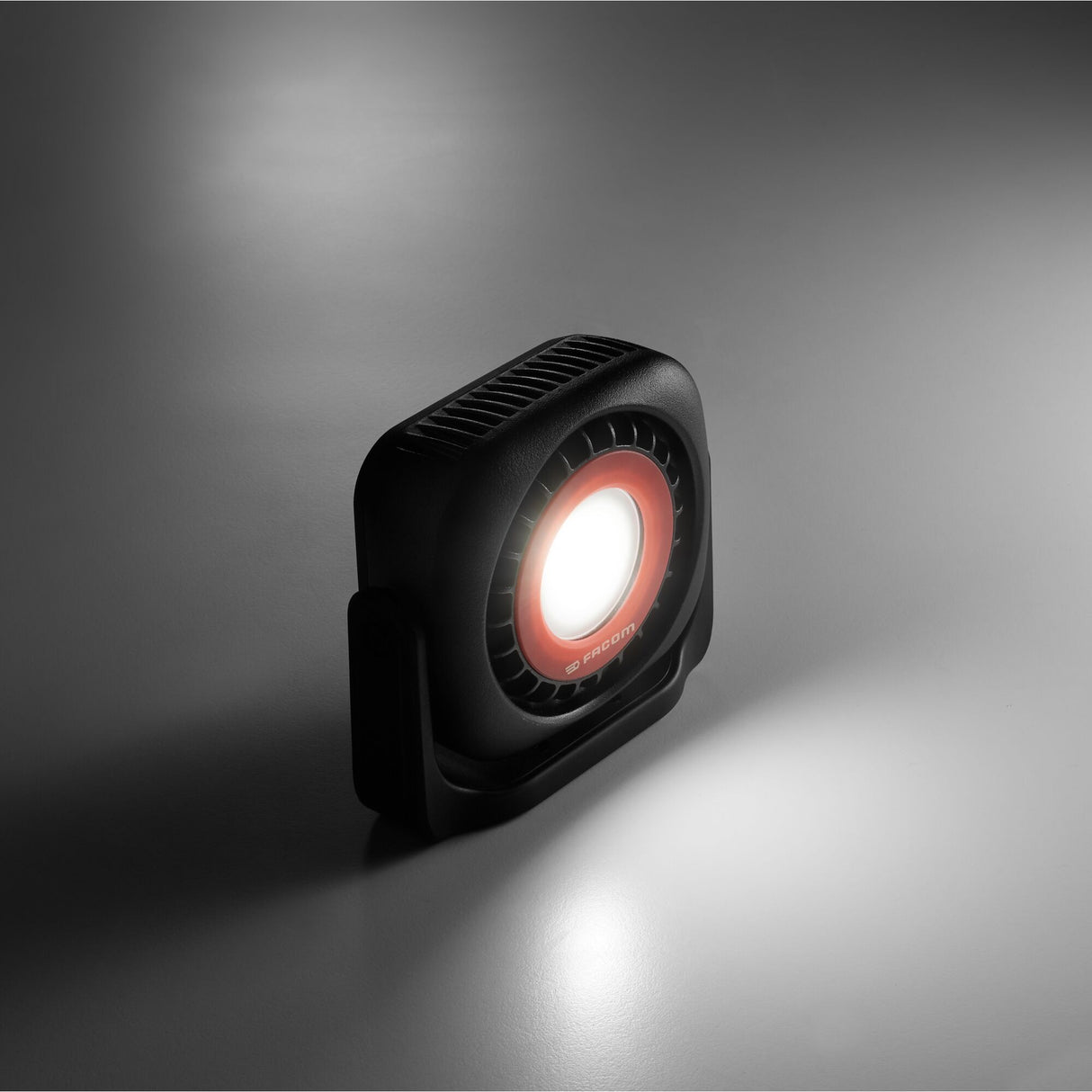 1000 lm Compact Area Light