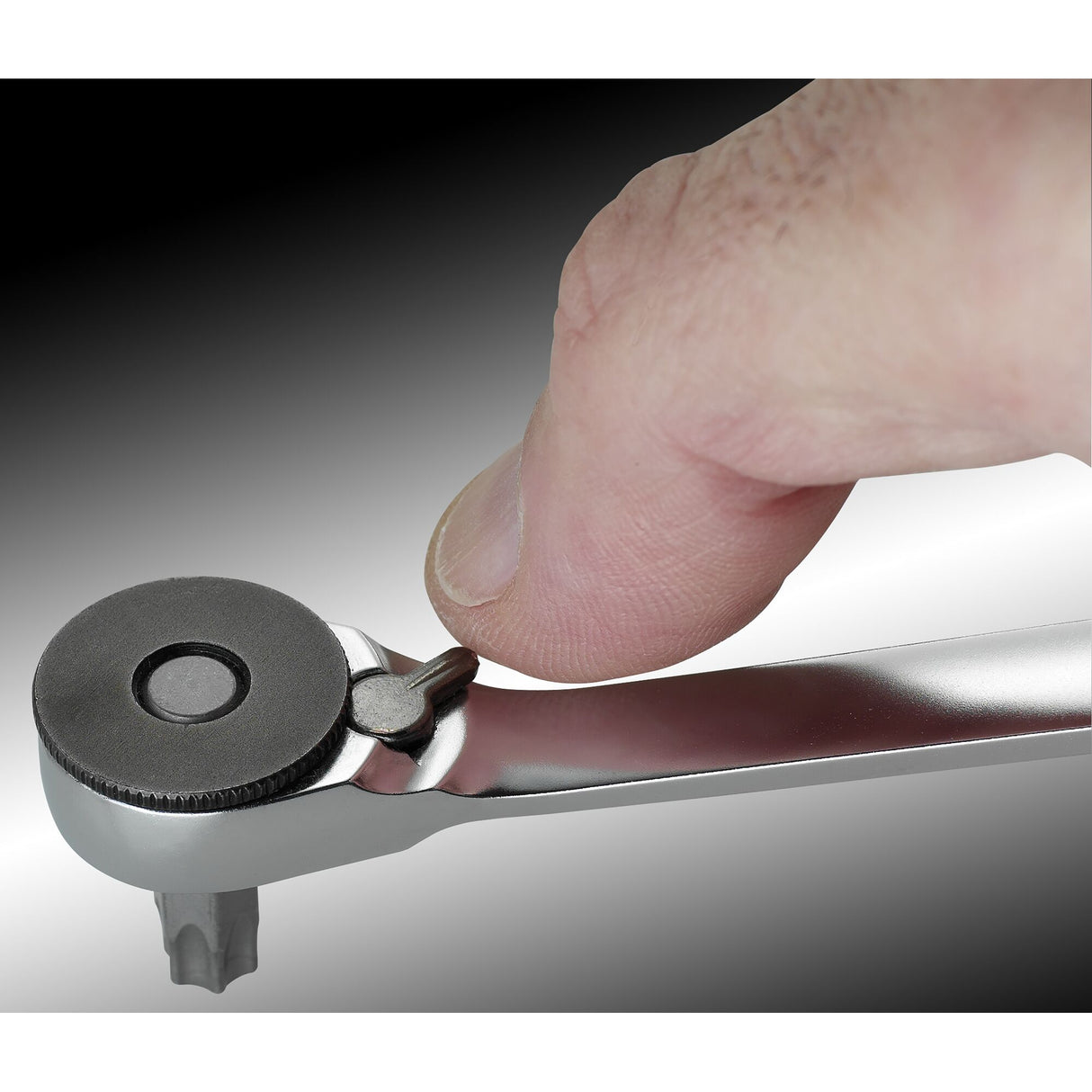 BIT HOLDER RATCHET WRENCH - 65 - Hex Drive - 15° Angled - 1/4X5/16 in.