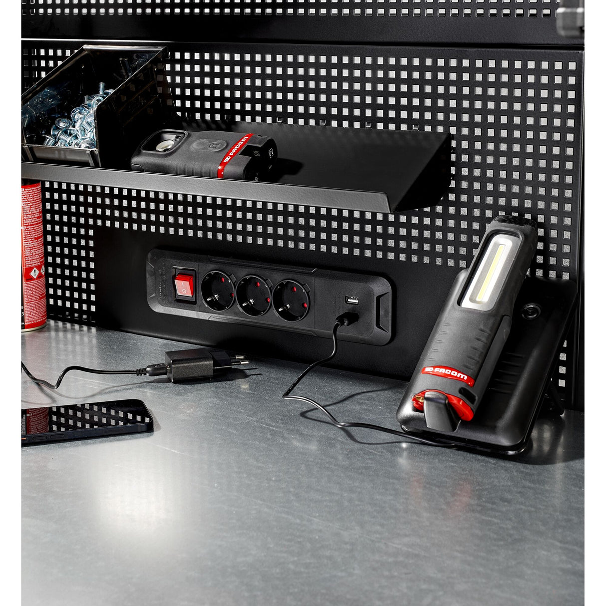 RWS2.0 - Half High Pegboard Power Strip With USB, Black