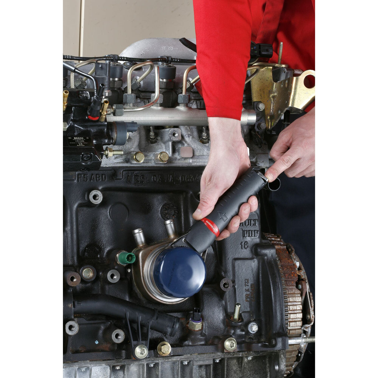 U.48 - Automatic oil-filter wrench for cars